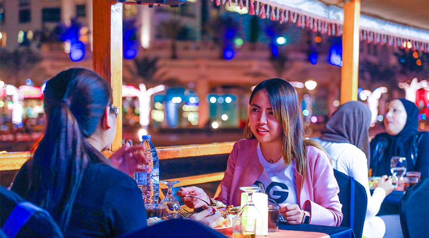 dhow dinner cruise dubai creek